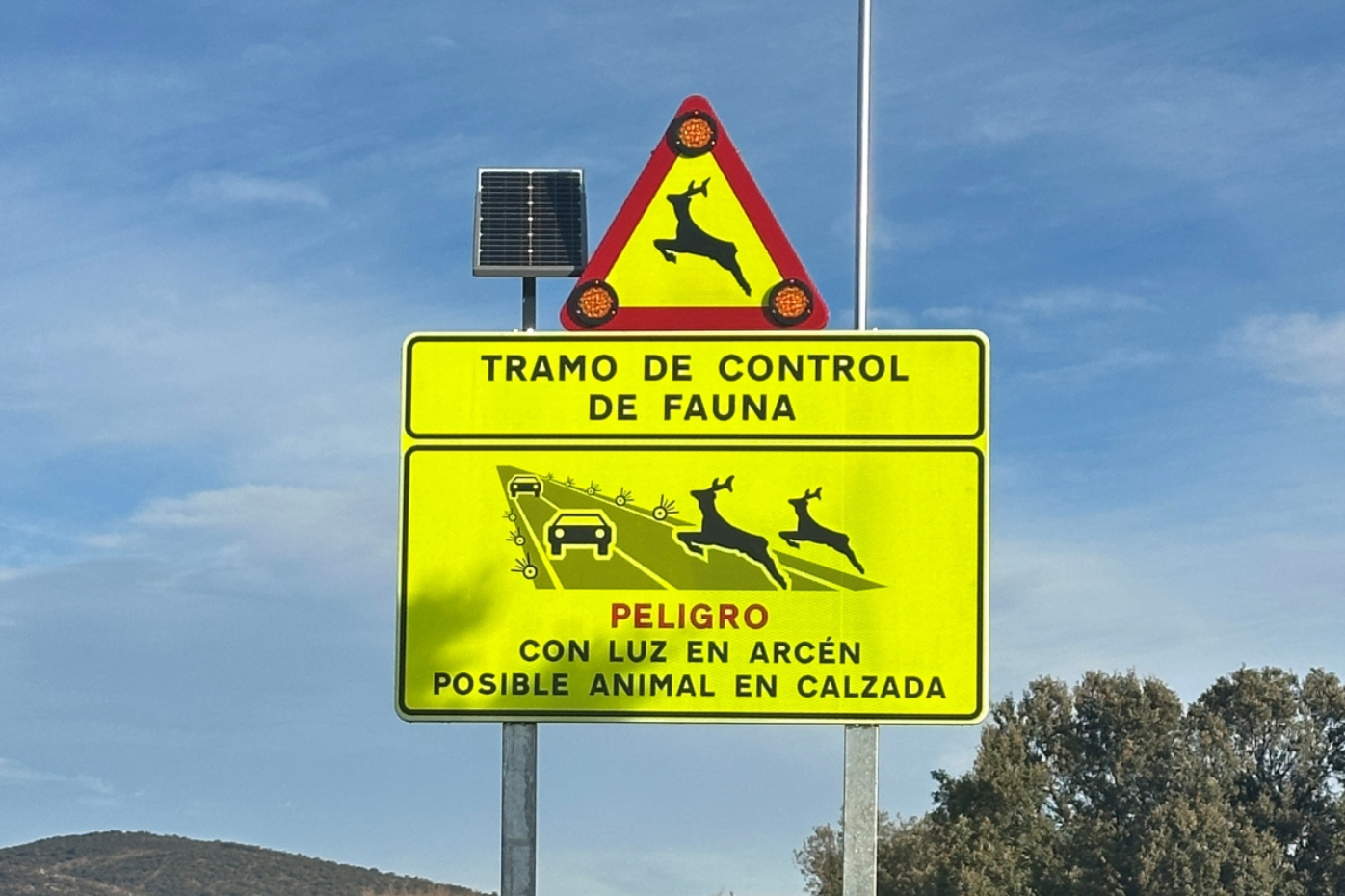 cartel de paso de fauna 