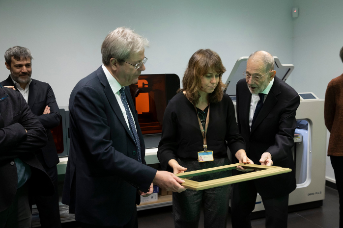 Visita del comisario europeo de Economía, Paolo Gentiloni al Museo del Prado