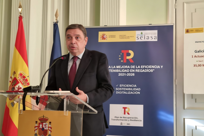 El ministro de Agricultura, Pesca y Alimentación, Luis Planas, En Ourense, en el acto de firma de un convenio para modernizar regadíos