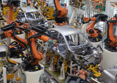 una cadena de montaje de automóviles