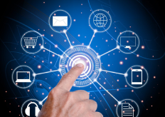 un gráfico de una mano seleccionando un menú de elementos digitales