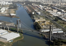 puente del milenio en Sevilla