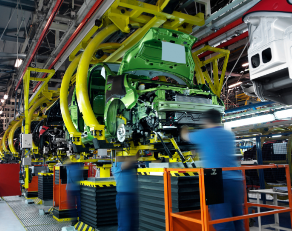 una cadena de producción de coches