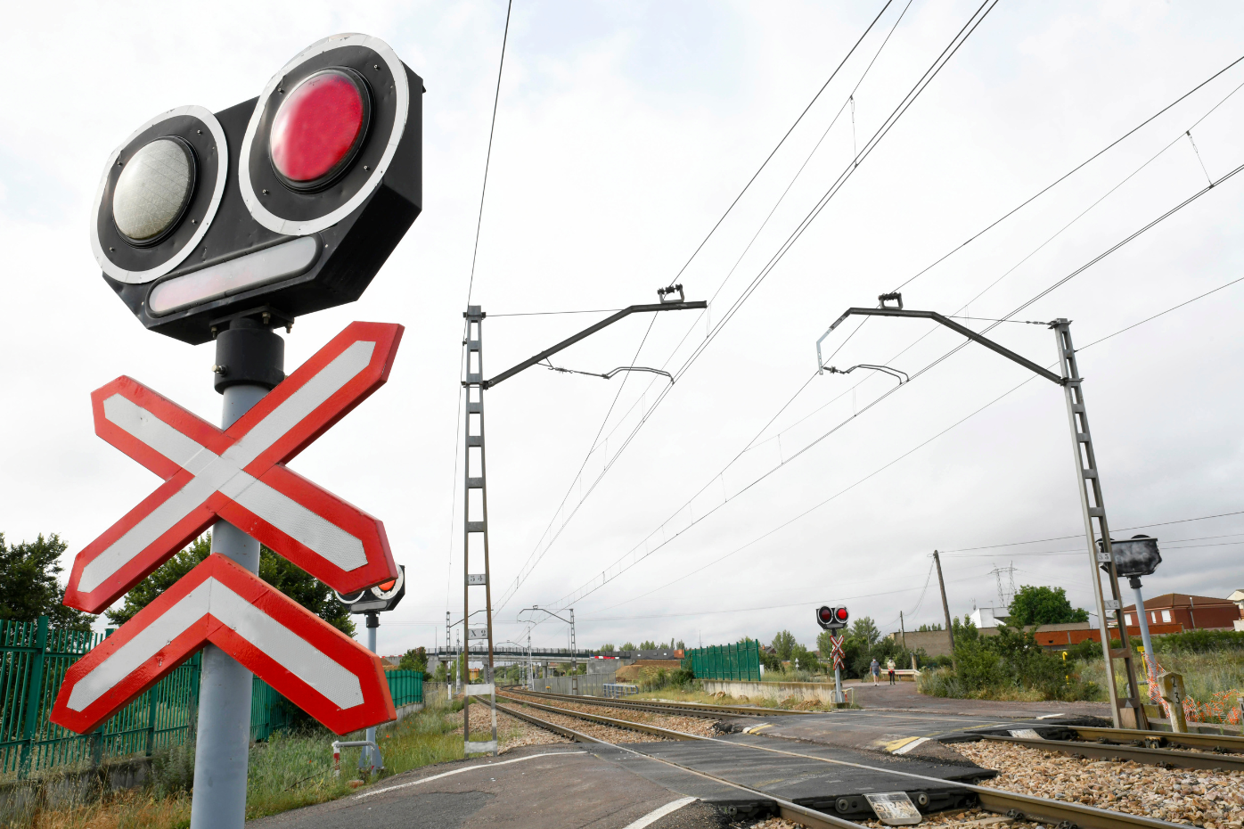 Imagen Transportes mejora la protección de diez pasos a nivel en la línea Torralba, en Soria