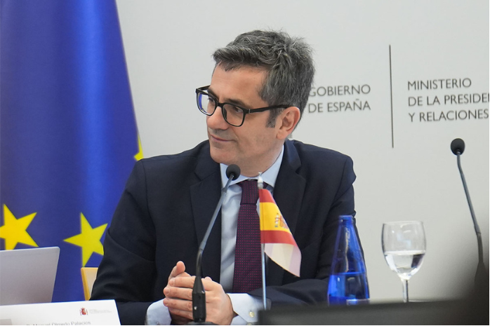 El ministro de la Presidencia, Justicia y Relaciones con las Cortes, Félix Bolaños, durante su intervención en la conferencia.