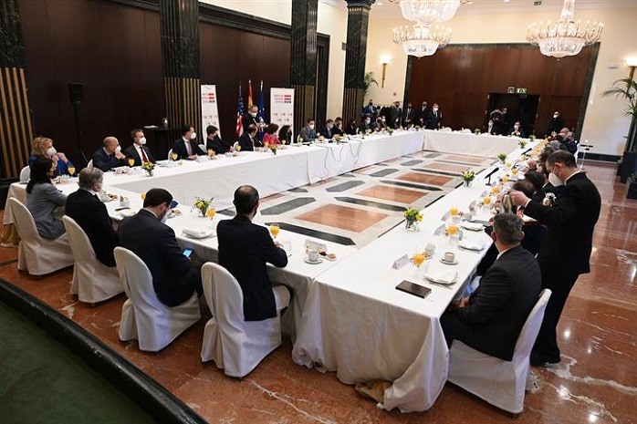 El presidente del Gobierno, Pedro Sánchez, durante el desayuno de trabajo con el American Business Council