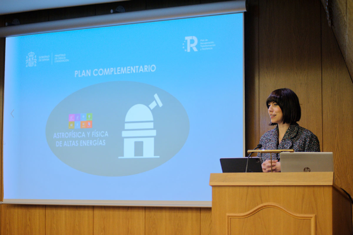 La ministra de Ciencia e Innovación, Diana Morant, en la Universitat Autònoma de Barcelona presentando el Plan Complementario de Astrofísica y Física de Altas Energías