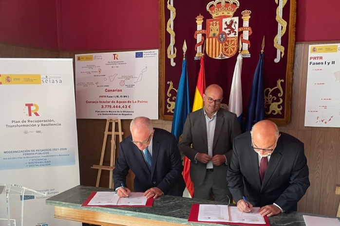 Firma del acuerdo para la construcción de una balsa de riego en el Valle de Aridane (La Palma)