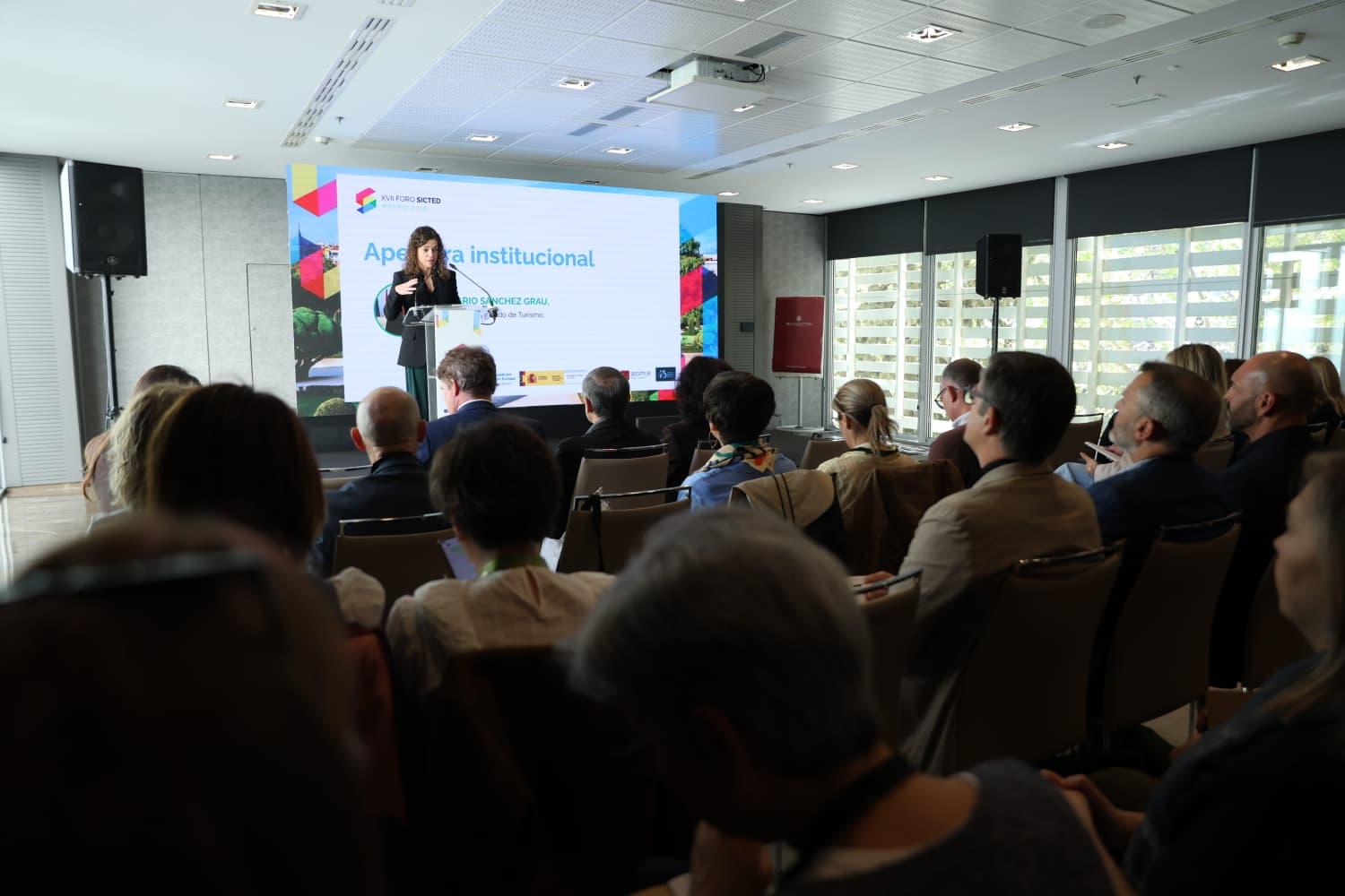 La secretaria de Estado de Turismo, Rosario Sánchez