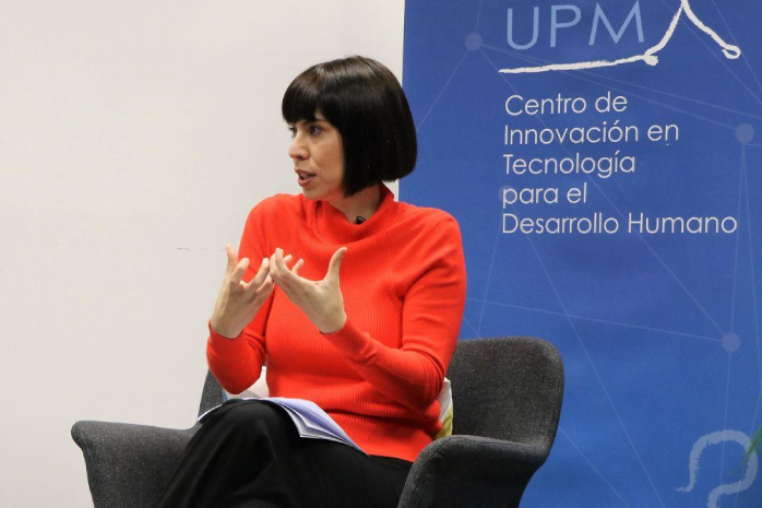 La ministra de Ciencia e Innovación, Diana Morant, en su participación en los diálogos (im)probables