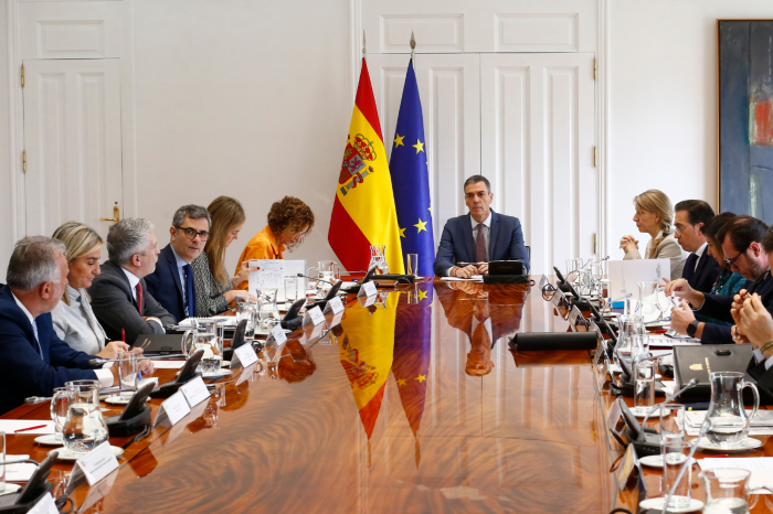 El presidente del Gobierno, Pedro S&aacute;nchez, en la X reuni&oacute;n de la Comisi&oacute;n Interministerial para la Recuperaci&oacute;n, Transformaci&oacute;n y Resiliencia