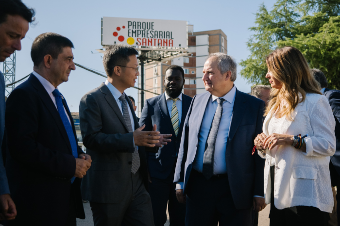 El ministro de Industria y Turismo, Jordi Hereu, en las instalaciones de Desay