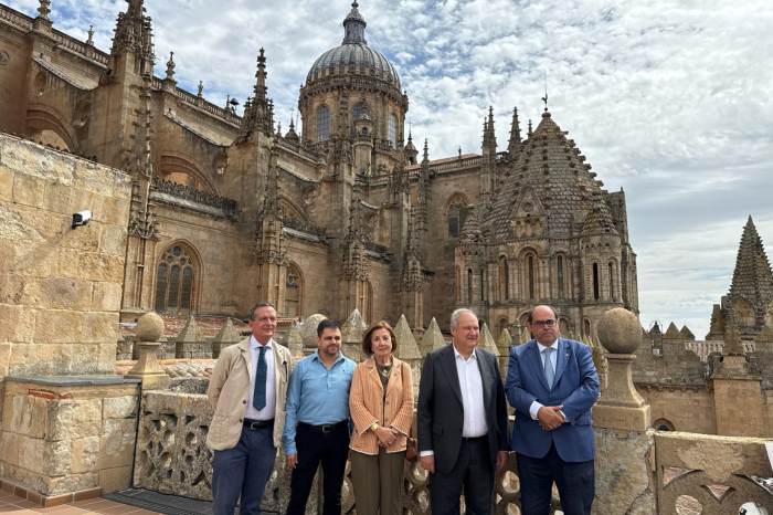 Foto de familia de la visita