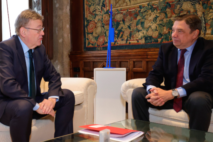 El ministro de Agricultura, Pesca y Alimentaci&oacute;n, Luis Planas, durante su reuni&oacute;n con presidente de la Generalitat Valenciana, Ximo Puig