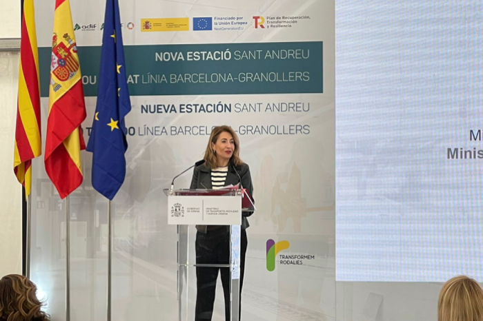 La ministra de Transportes, Movilidad y Agenda Urbana, Raquel S&aacute;nchez, durante el acto de puesta en servicio de la nueva estaci&oacute;n de Sant Andreu